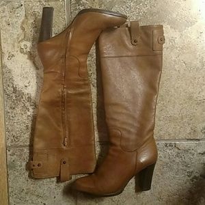 Banana Republic LEATHER knee high heeled boots 7.5